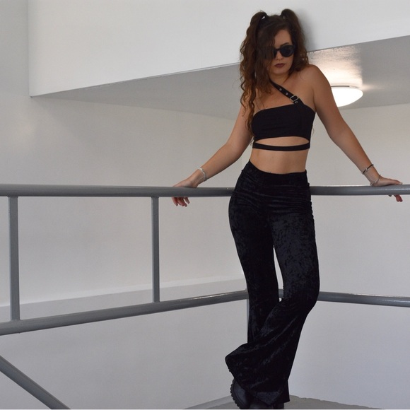 Velvet Black Bell Bottom Pants - Picture 4 of 5